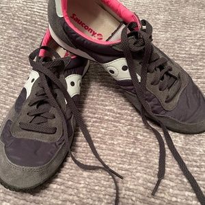 Saucony, lightweight running shoe, size 11